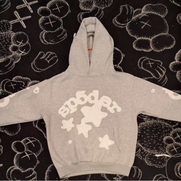 Gray spider beluga hoodie size small